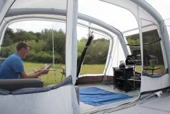 Outdoor Revolution Airedale 7.0SE Including Footprint & Lounge Liner -Camping Equipment Store orft2030 airedale7.0se l8